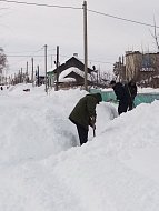 На постоянном контроле –  очистка дорог от снега 