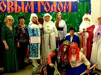 Социальные работники  провели Рождественское представление и поздравили пенсионеров