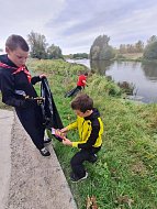 Чистота берега — забота каждого: субботник на реке Терешка