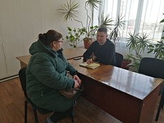 Жители трех сел Воскресенского района получили бесплатные консультации юриста