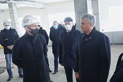 Вячеслав Володин проверил ход работ по возведению нового онкоцентра в Саратове