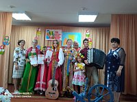 В рамках Года культурного наследия народов России Усовская сельская библиотека провела праздник фольклора «Возвращение к истокам»