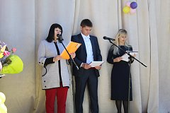 Последний звонок:  добрый и трогательный праздник