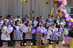 Последний звонок:  добрый и трогательный праздник