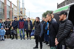Вы за нас молитесь и ждите!