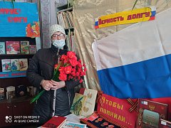 В  Усовской сельской библиотеки оформлена книжная выставка «Отвага, мужество и честь»