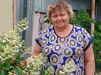 Ее цветочное счастье