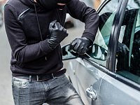 Безопасность личного автотранспорта заключается в соблюдении ряда принципиальных правил