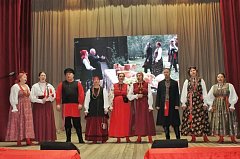 В праздничной обстановке  чествовали сотрудников органов МСУ