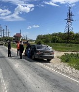 Продолжается профилактическая работа по привлечению внимания к проблемам безопасности на железнодорожных переездах.
