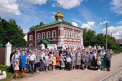 Митрополит Игнатий совершил  Божественную литургию  в Свято-Троицком храме  с. Воскресенское