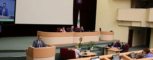 В Саратовской области семьи с тремя детьми смогут получить деньги вместо земельного участка