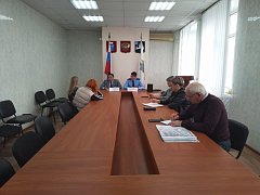 В селе Воскресенское глава ВМР провёл приём граждан служащих в СВО и членов их семей