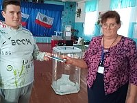 Молодое поколение активно принимает участие в голосовании!