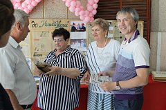 Полагаясь на опыт,  шагать в ногу со временем