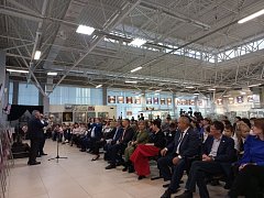 Победителем конкурса стала Екатерина Куприянец: Виртуозное перо, олицетворяющее величие Победы