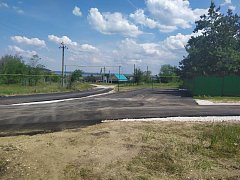 В рамках региональных программ по ремонту дорог.