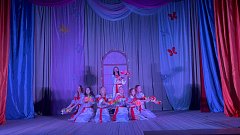Лучший подарок мамам: Праздничный концерт в Районном Доме культуры