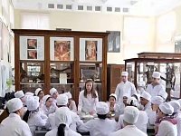 Сегодня в рамках большого совещания с главными врачами и руководителями районов представили региональную кадровую программу по здравоохранению. В нее вошли как уже действующие меры, принятые за последние 3 года, так и новые решения.