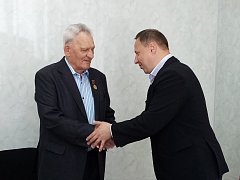 Его энергии и оптимизму  можно позавидовать