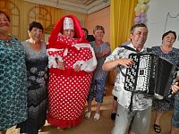 "Любовью дорожить умейте"