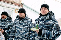 ПЕРВЫЕ ПОЗДРАВИЛИ 4000 ВЗРОСЛЫХ