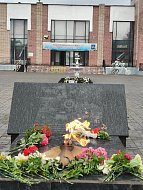 В День памяти и скорби по всей области зажигают свечи и возлагают цветы