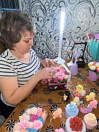 Ее увлечение – создание  мыльных  композиций